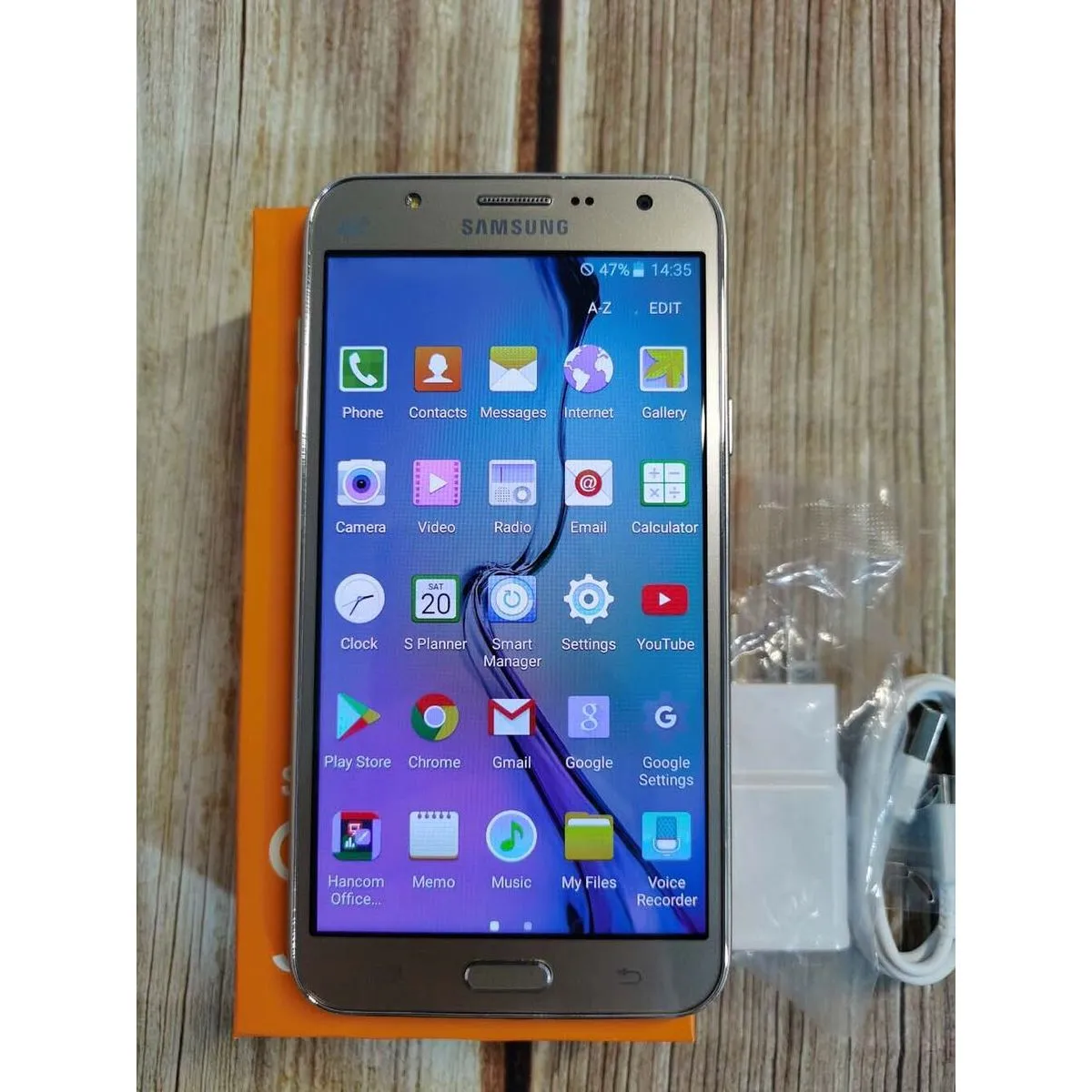 Samsung Galaxy J7 32GB (Unlocked) SmartCell-Phone, Black