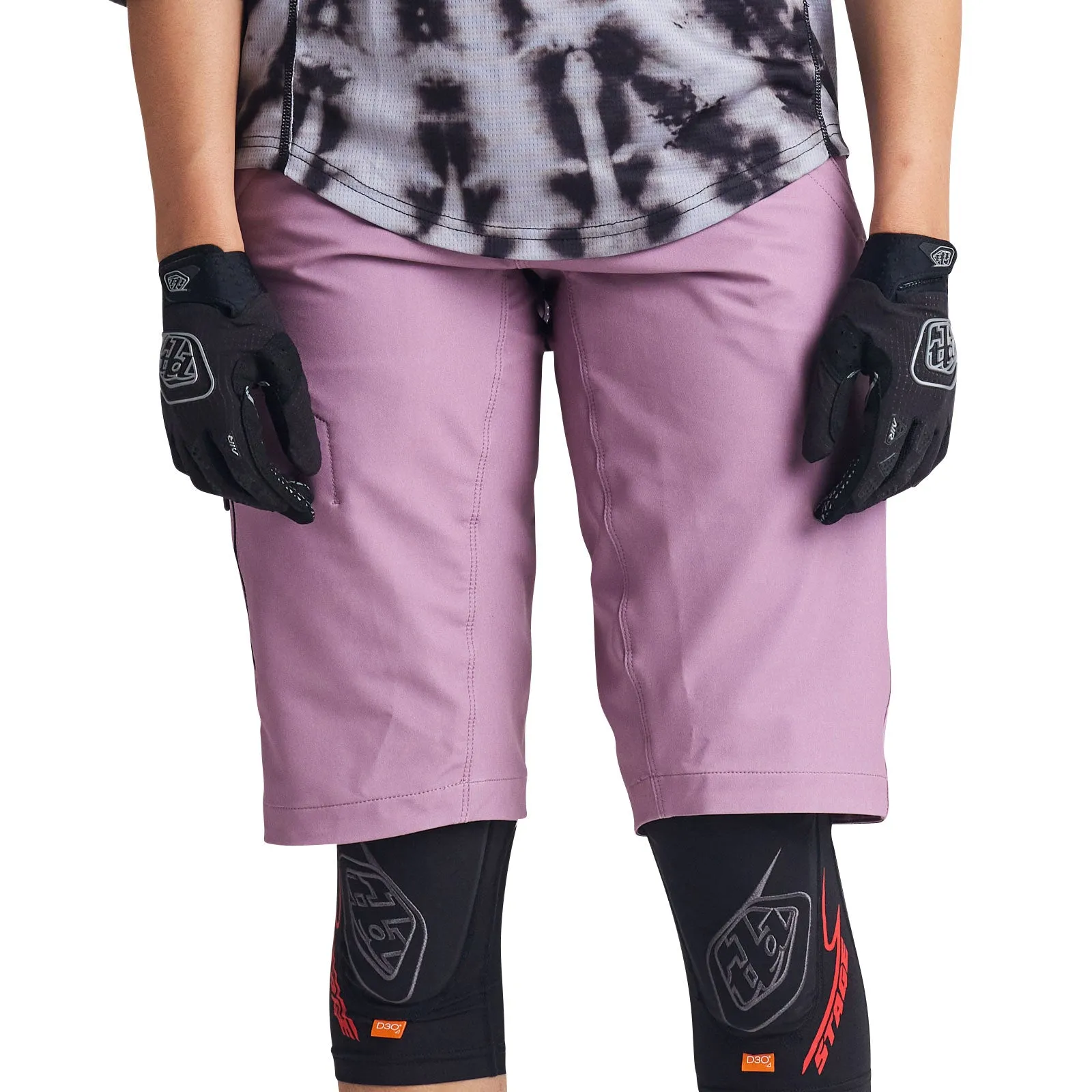 Womens Mischief Short W/Liner Solid Rosewood