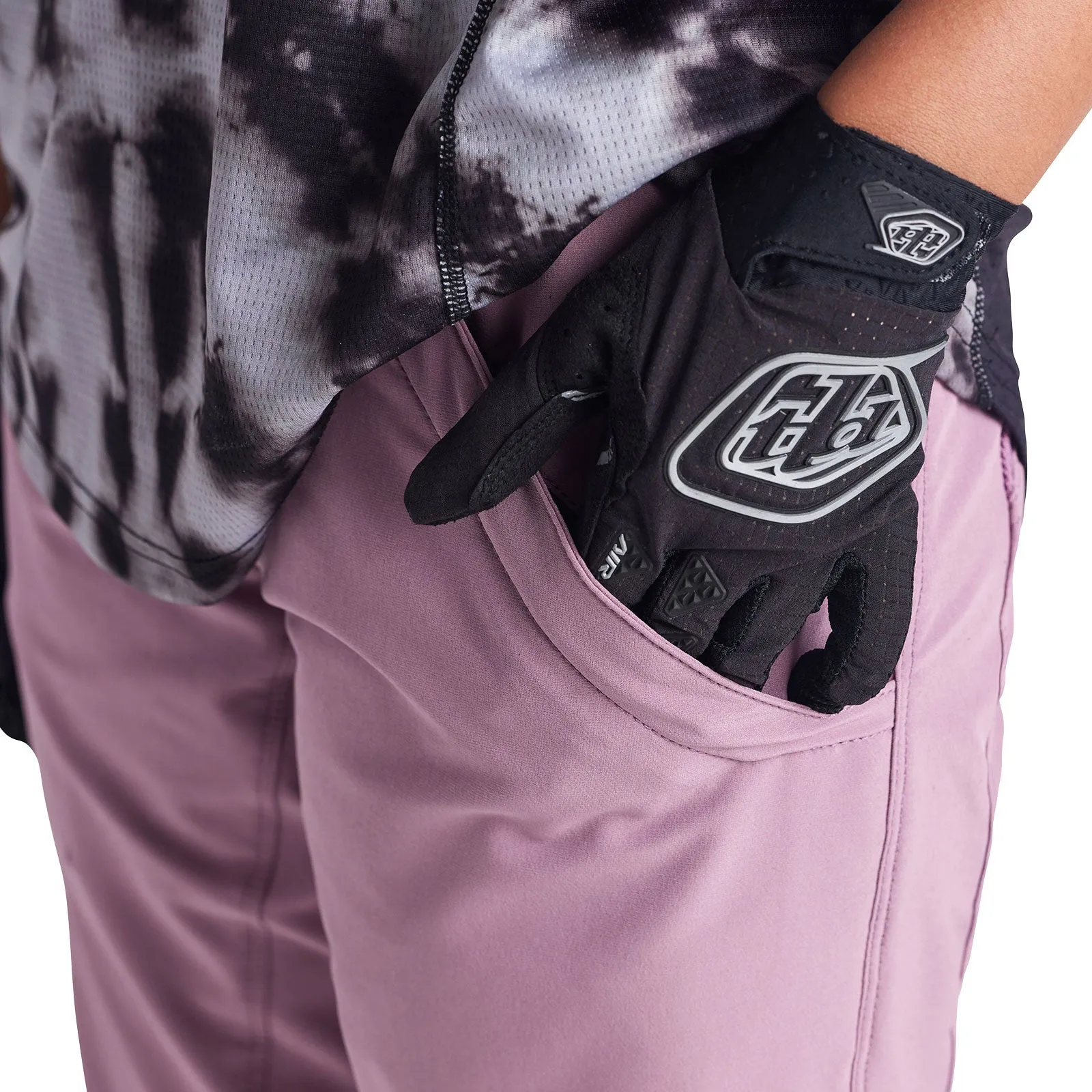 Womens Mischief Short W/Liner Solid Rosewood